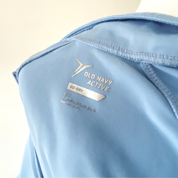 Half Zip Long Sleeve Activewear Top - Picture 6 of 11